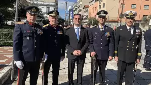 H Κατερίνη Τιμά την 28η Οκτωβρίου – Δοξολογία, κατάθεση στεφάνων και παρέλαση (Φωτορεπορτάζ & Συνεχής Ενημέρωση)