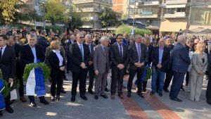 H Κατερίνη Τιμά την 28η Οκτωβρίου – Δοξολογία, κατάθεση στεφάνων και παρέλαση (Φωτορεπορτάζ & Συνεχής Ενημέρωση)