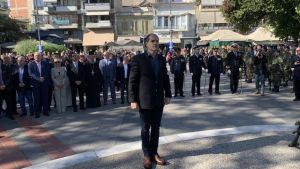 H Κατερίνη Τιμά την 28η Οκτωβρίου – Δοξολογία, κατάθεση στεφάνων και παρέλαση (Φωτορεπορτάζ & Συνεχής Ενημέρωση)