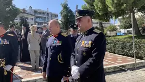 H Κατερίνη Τιμά την 28η Οκτωβρίου – Δοξολογία, κατάθεση στεφάνων και παρέλαση (Φωτορεπορτάζ & Συνεχής Ενημέρωση)