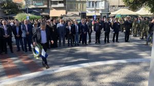 H Κατερίνη Τιμά την 28η Οκτωβρίου – Δοξολογία, κατάθεση στεφάνων και παρέλαση (Φωτορεπορτάζ & Συνεχής Ενημέρωση)