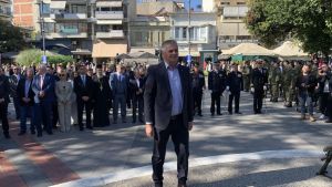 H Κατερίνη Τιμά την 28η Οκτωβρίου – Δοξολογία, κατάθεση στεφάνων και παρέλαση (Φωτορεπορτάζ & Συνεχής Ενημέρωση)