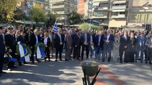 H Κατερίνη Τιμά την 28η Οκτωβρίου – Δοξολογία, κατάθεση στεφάνων και παρέλαση (Φωτορεπορτάζ & Συνεχής Ενημέρωση)