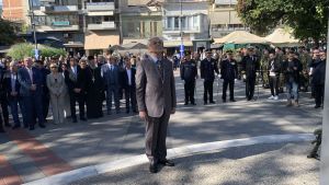 H Κατερίνη Τιμά την 28η Οκτωβρίου – Δοξολογία, κατάθεση στεφάνων και παρέλαση (Φωτορεπορτάζ & Συνεχής Ενημέρωση)