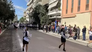 Live: H Κατερίνη Τιμά την 28η Οκτωβρίου – Δοξολογία, κατάθεση στεφάνων και παρέλαση (Φωτορεπορτάζ & Συνεχής Ενημέρωση)