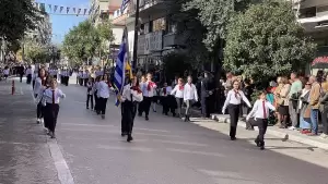 Live: H Κατερίνη Τιμά την 28η Οκτωβρίου – Δοξολογία, κατάθεση στεφάνων και παρέλαση (Φωτορεπορτάζ & Συνεχής Ενημέρωση)