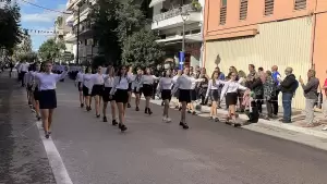 Live: H Κατερίνη Τιμά την 28η Οκτωβρίου – Δοξολογία, κατάθεση στεφάνων και παρέλαση (Φωτορεπορτάζ & Συνεχής Ενημέρωση)