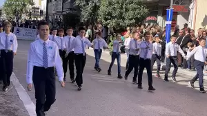 Live: H Κατερίνη Τιμά την 28η Οκτωβρίου – Δοξολογία, κατάθεση στεφάνων και παρέλαση (Φωτορεπορτάζ & Συνεχής Ενημέρωση)