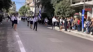 Live: H Κατερίνη Τιμά την 28η Οκτωβρίου – Δοξολογία, κατάθεση στεφάνων και παρέλαση (Φωτορεπορτάζ & Συνεχής Ενημέρωση)