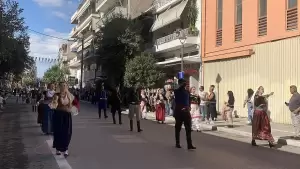 Live: H Κατερίνη Τιμά την 28η Οκτωβρίου – Δοξολογία, κατάθεση στεφάνων και παρέλαση (Φωτορεπορτάζ & Συνεχής Ενημέρωση)