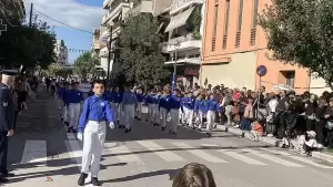 Live: H Κατερίνη Τιμά την 28η Οκτωβρίου – Δοξολογία, κατάθεση στεφάνων και παρέλαση (Φωτορεπορτάζ & Συνεχής Ενημέρωση)