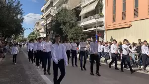 Live: H Κατερίνη Τιμά την 28η Οκτωβρίου – Δοξολογία, κατάθεση στεφάνων και παρέλαση (Φωτορεπορτάζ & Συνεχής Ενημέρωση)