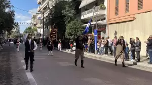 Live: H Κατερίνη Τιμά την 28η Οκτωβρίου – Δοξολογία, κατάθεση στεφάνων και παρέλαση (Φωτορεπορτάζ & Συνεχής Ενημέρωση)