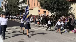 Live: H Κατερίνη Τιμά την 28η Οκτωβρίου – Δοξολογία, κατάθεση στεφάνων και παρέλαση (Φωτορεπορτάζ & Συνεχής Ενημέρωση)