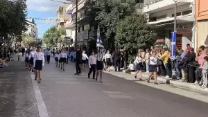 Live: H Κατερίνη Τιμά την 28η Οκτωβρίου – Δοξολογία, κατάθεση στεφάνων και παρέλαση (Φωτορεπορτάζ & Συνεχής Ενημέρωση)