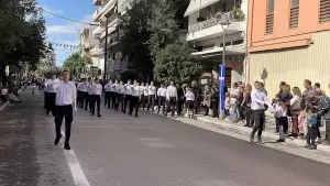 Live: H Κατερίνη Τιμά την 28η Οκτωβρίου – Δοξολογία, κατάθεση στεφάνων και παρέλαση (Φωτορεπορτάζ & Συνεχής Ενημέρωση)