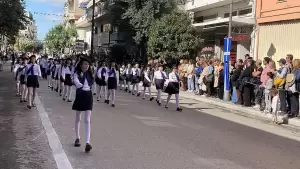 Live: H Κατερίνη Τιμά την 28η Οκτωβρίου – Δοξολογία, κατάθεση στεφάνων και παρέλαση (Φωτορεπορτάζ & Συνεχής Ενημέρωση)