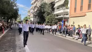 Live: H Κατερίνη Τιμά την 28η Οκτωβρίου – Δοξολογία, κατάθεση στεφάνων και παρέλαση (Φωτορεπορτάζ & Συνεχής Ενημέρωση)