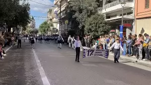 Live: H Κατερίνη Τιμά την 28η Οκτωβρίου – Δοξολογία, κατάθεση στεφάνων και παρέλαση (Φωτορεπορτάζ & Συνεχής Ενημέρωση)