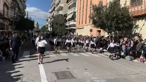 Live: H Κατερίνη Τιμά την 28η Οκτωβρίου – Δοξολογία, κατάθεση στεφάνων και παρέλαση (Φωτορεπορτάζ & Συνεχής Ενημέρωση)