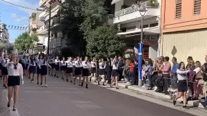 Live: H Κατερίνη Τιμά την 28η Οκτωβρίου – Δοξολογία, κατάθεση στεφάνων και παρέλαση (Φωτορεπορτάζ & Συνεχής Ενημέρωση)