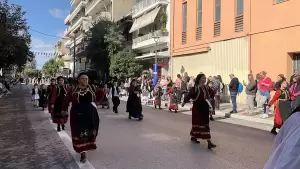 Live: H Κατερίνη Τιμά την 28η Οκτωβρίου – Δοξολογία, κατάθεση στεφάνων και παρέλαση (Φωτορεπορτάζ & Συνεχής Ενημέρωση)