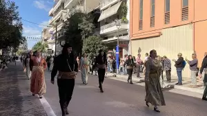 Live: H Κατερίνη Τιμά την 28η Οκτωβρίου – Δοξολογία, κατάθεση στεφάνων και παρέλαση (Φωτορεπορτάζ & Συνεχής Ενημέρωση)