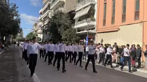 Live: H Κατερίνη Τιμά την 28η Οκτωβρίου – Δοξολογία, κατάθεση στεφάνων και παρέλαση (Φωτορεπορτάζ & Συνεχής Ενημέρωση)