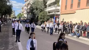 Live: H Κατερίνη Τιμά την 28η Οκτωβρίου – Δοξολογία, κατάθεση στεφάνων και παρέλαση (Φωτορεπορτάζ & Συνεχής Ενημέρωση)