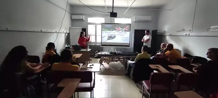 Εκπαίδευση της Διασωστικής Ομάδας Πιερίας από την Ελληνική Ομάδα Διάσωσης σε τεχνικές κόμπων και χειρισμού σχοινιών