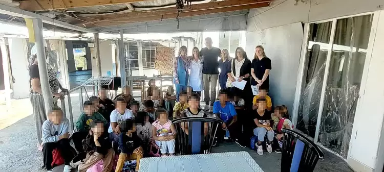 Ενημέρωση για την ατομική υγιεινή σε μαθητές Ρομά από το Γενικό Νοσοκομείο Κατερίνης Ενημέρωση για την ατομική υγιεινή σε μαθητές Ρομά από το Γενικό Νοσοκομείο Κατερίνης