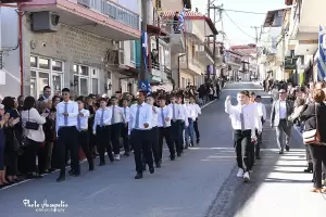 Εορτασμός 28ης Οκτωβρίου στον Κολινδρό – Παρέλαση, δοξολογία και συγκίνηση (εικόνες) Εορτασμός 28ης Οκτωβρίου στον Κολινδρό – Παρέλαση, δοξολογία και συγκίνηση
