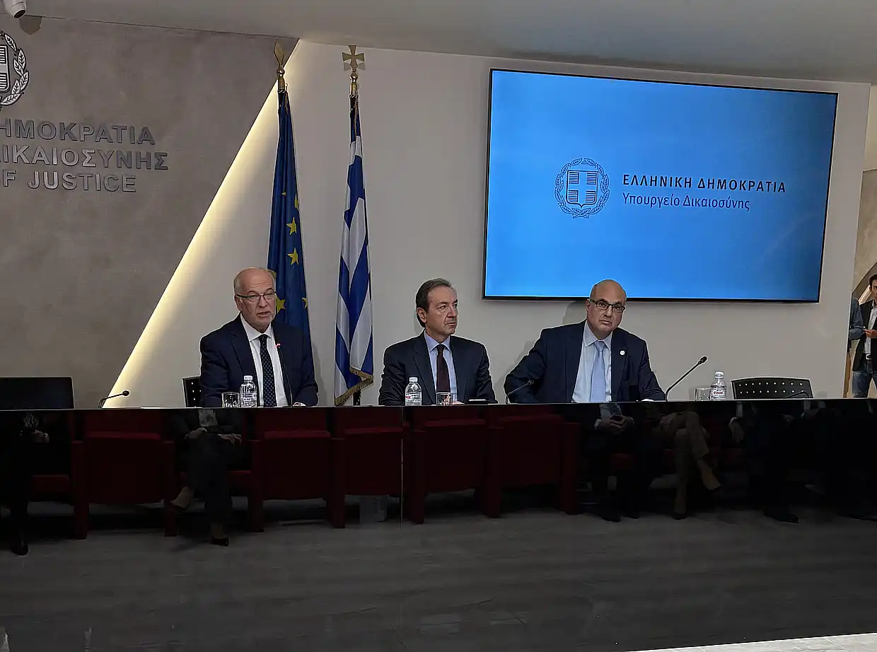 Φώντας Μπαραλιάκος: Παρακολουθούμε στενά την υλοποίηση του έργου 800.000€ από το ΤΑ.Χ.ΔΙ.Κ για το Δικαστικό Μέγαρο Κατερίνης Φώντας Μπαραλιάκος: Παρακολουθούμε στενά την υλοποίηση του έργου 800.000€ από το ΤΑ.Χ.ΔΙ.Κ για το Δικαστικό Μέγαρο Κατερίνης