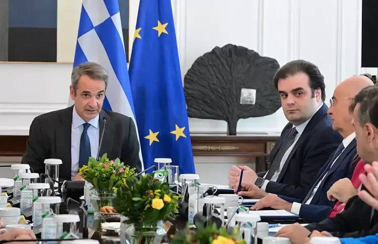 Φοροελαφρύνσεις και μέτρα στήριξης της κοινωνίας φέρνει το νομοσχέδιο της ΔΕΘ