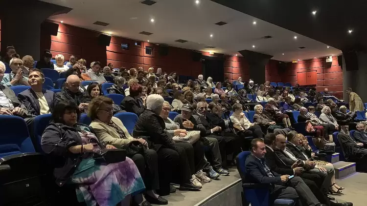 «Για Θύμισέ Μου»: Ευαισθητοποίηση στην Κατερίνη και πλήθος κόσμου στην εκδήλωση για το Αλτσχάιμερ