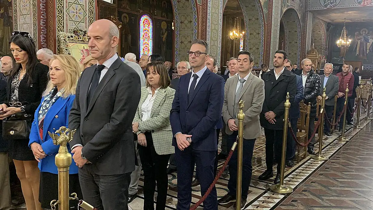 Κατερίνη: Ο εορτασμός της Ημέρας της Αστυνομίας και του Αγίου Αρτεμίου (φωτορεπορτάζ και βίντεο) Κατερίνη: Ο εορτασμός της Ημέρας της Αστυνομίας και του Αγίου Αρτεμίου