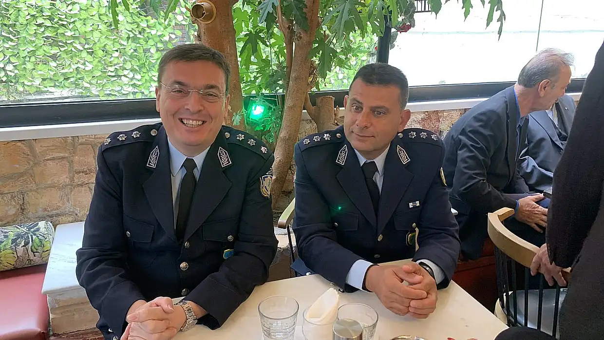 Κατερίνη: Ο εορτασμός της Ημέρας της Αστυνομίας και του Αγίου Αρτεμίου (φωτορεπορτάζ και βίντεο) Κατερίνη: Ο εορτασμός της Ημέρας της Αστυνομίας και του Αγίου Αρτεμίου