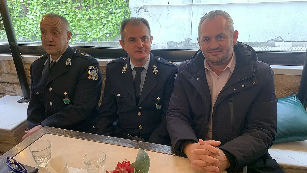 Κατερίνη: Ο εορτασμός της Ημέρας της Αστυνομίας και του Αγίου Αρτεμίου (φωτορεπορτάζ και βίντεο) Κατερίνη: Ο εορτασμός της Ημέρας της Αστυνομίας και του Αγίου Αρτεμίου