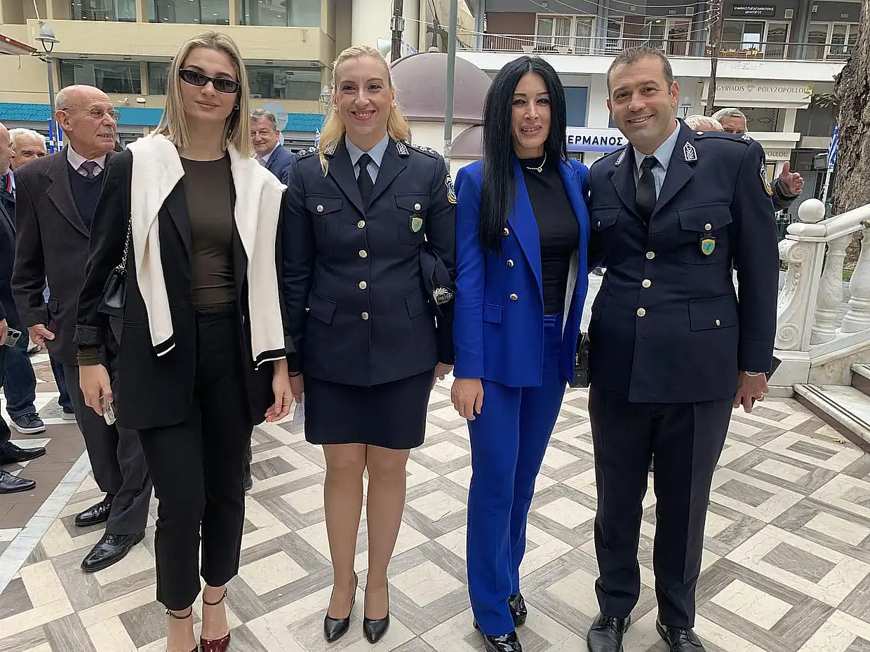 Κατερίνη: Ο εορτασμός της Ημέρας της Αστυνομίας και του Αγίου Αρτεμίου (φωτορεπορτάζ και βίντεο) Κατερίνη: Ο εορτασμός της Ημέρας της Αστυνομίας και του Αγίου Αρτεμίου