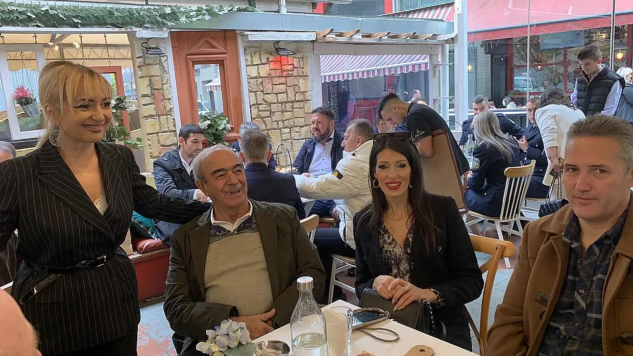 Κατερίνη: Ο εορτασμός της Ημέρας της Αστυνομίας και του Αγίου Αρτεμίου (φωτορεπορτάζ και βίντεο) Κατερίνη: Ο εορτασμός της Ημέρας της Αστυνομίας και του Αγίου Αρτεμίου