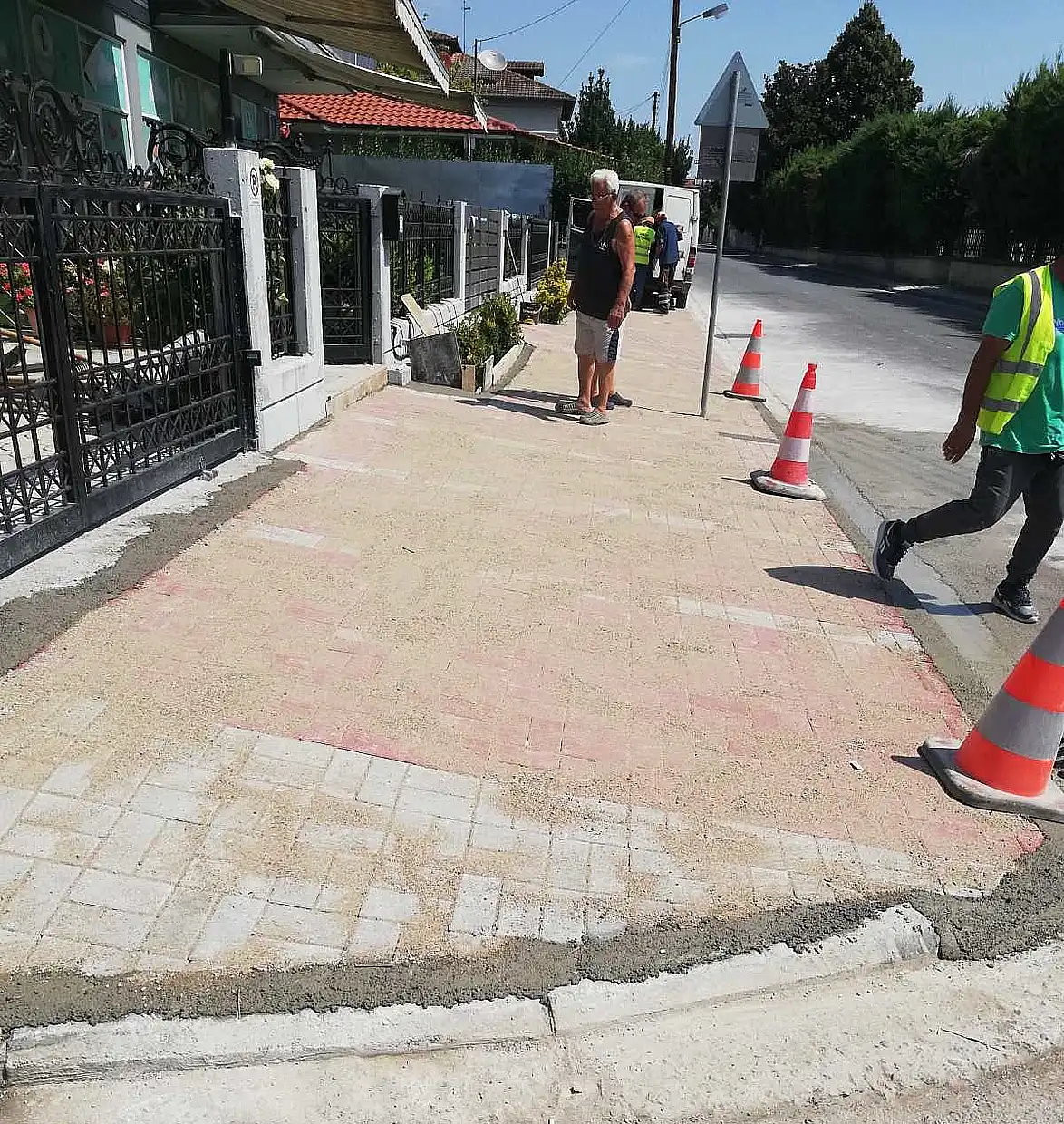 Κατερίνη: Νέα πεζοδρόμια για ασφαλή και προσβάσιμη πόλη – Έργα αναβάθμισης από τον Δήμο