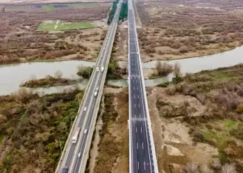 Κυκλοφοριακές ρυθμίσεις στη Γέφυρα Αλιάκμονα – Εργασίες οπτικών ινών έως 14 Νοεμβρίου Κυκλοφοριακές ρυθμίσεις στη Γέφυρα Αλιάκμονα – Εργασίες οπτικών ινών έως 14 Νοεμβρίου