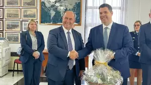 Με λαμπρότητα ο εορτασμός της Εθνικής Επετείου της 28ης Οκτωβρίου 1940 στις 12 κοινότητες του Δήμου Δίου-Ολύμπου Με λαμπρότητα ο εορτασμός της Εθνικής Επετείου της 28ης Οκτωβρίου 1940 στις 12 κοινότητες του Δήμου Δίου Ολύμπου