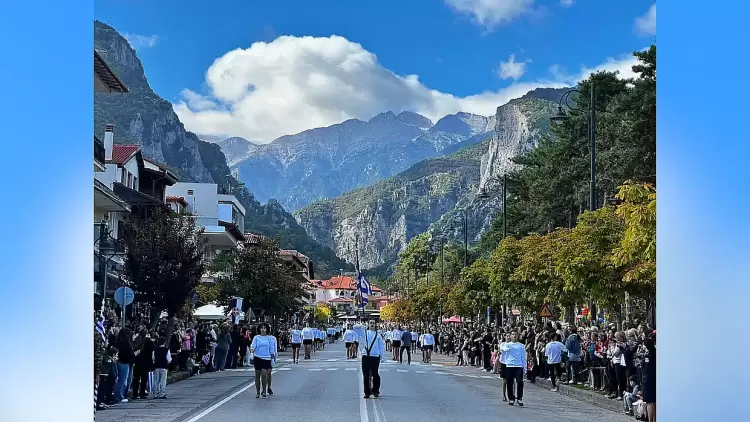 Με λαμπρότητα ο εορτασμός της Εθνικής Επετείου της 28ης Οκτωβρίου 1940 στις 12 κοινότητες του Δήμου Δίου-Ολύμπου Με λαμπρότητα ο εορτασμός της Εθνικής Επετείου της 28ης Οκτωβρίου 1940 στις 12 κοινότητες του Δήμου Δίου Ολύμπου
