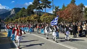 Με λαμπρότητα ο εορτασμός της Εθνικής Επετείου της 28ης Οκτωβρίου 1940 στις 12 κοινότητες του Δήμου Δίου-Ολύμπου Με λαμπρότητα ο εορτασμός της Εθνικής Επετείου της 28ης Οκτωβρίου 1940 στις 12 κοινότητες του Δήμου Δίου Ολύμπου