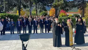 Με λαμπρότητα ο εορτασμός της Εθνικής Επετείου της 28ης Οκτωβρίου 1940 στις 12 κοινότητες του Δήμου Δίου-Ολύμπου Με λαμπρότητα ο εορτασμός της Εθνικής Επετείου της 28ης Οκτωβρίου 1940 στις 12 κοινότητες του Δήμου Δίου Ολύμπου