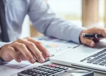 Οι απλήρωτοι φόροι στο 8μηνο έφτασαν τα €5,7 δισ.