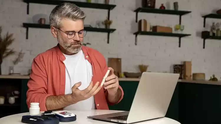 Νέο ΦΕΚ για Διαβήτη: Καταγγελίες ΠΟΣΣΑΣΔΙΑ για «εγκληματική» απόφαση Η Π.Ο.Σ.Σ.Α.Σ.ΔΙΑ. διαμαρτύρεται για το νέο ΦΕΚ και το αναλώσιμο διαβητολογικό υλικό