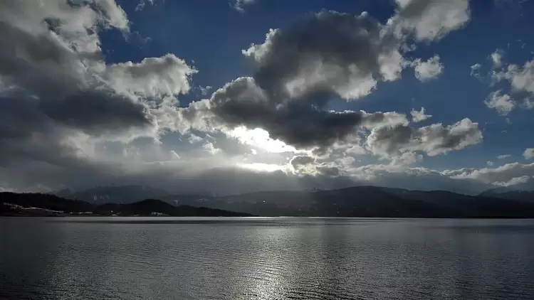 Πώς θα είναι ο καιρός σε Κατερίνη και Πιερία σήμερα Σάββατο, 04 Οκτωβρίου 2025: Άστατος με νεφώσεις και τοπικές βροχές Πώς θα είναι ο καιρός σε Κατερίνη και Πιερία σήμερα Σάββατο, 04 Οκτωβρίου 2025: Άστατος με νεφώσεις και τοπικές βροχές