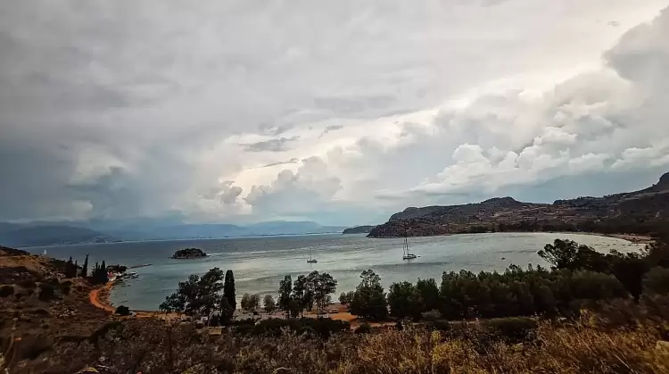 Πώς θα είναι ο καιρός σε Κατερίνη και Πιερία σήμερα Δευτέρα, 20 Οκτωβρίου 2025: Νεφώσεις με ασθενείς τοπικές βροχές Πώς θα είναι ο καιρός σε Κατερίνη και Πιερία σήμερα Δευτέρα, 20 Οκτωβρίου 2025: Νεφώσεις με ασθενείς τοπικές βροχές